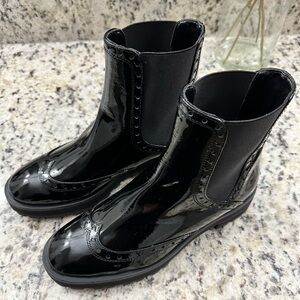 Stuart Weitzman Black Patent Leather Winter Boots